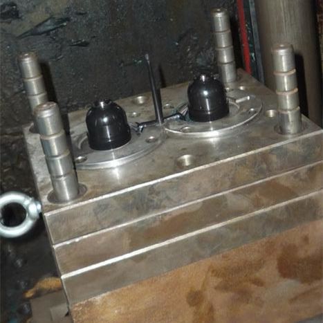 Com millorar la qualitat de les peces modelades per injecció